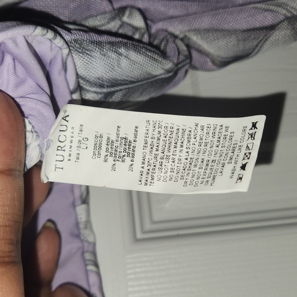 Ayia skirt set - Picture 4 of 10